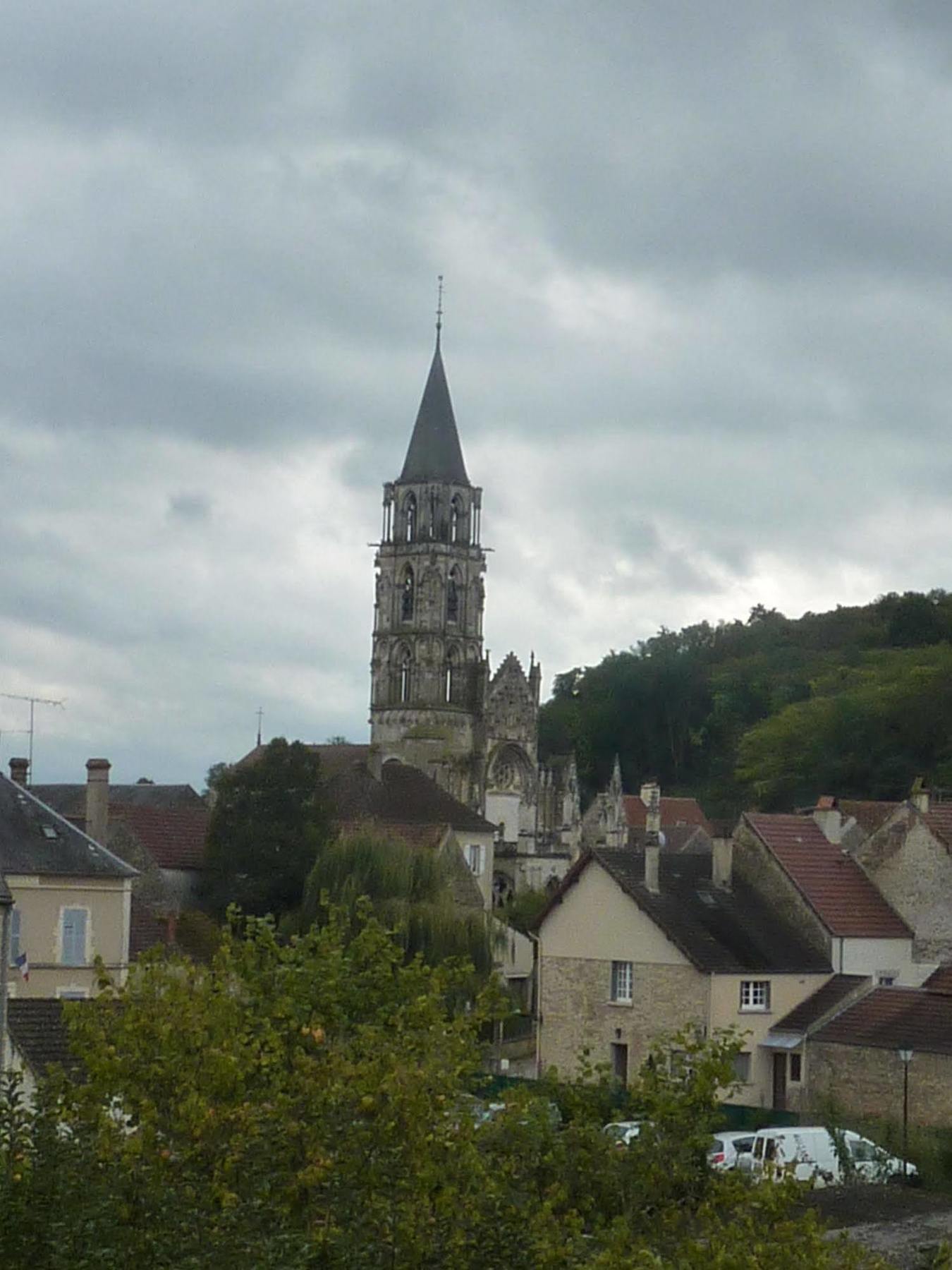 Hôtel A La Renommée Saint-Père Esterno foto
